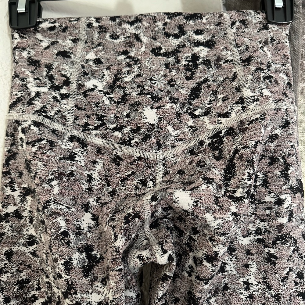 Athleta Elation 7/8 Legging